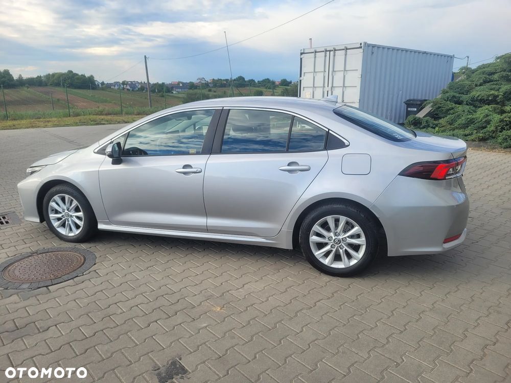 Toyota Corolla 1.8 Hybrid Comfort - 14