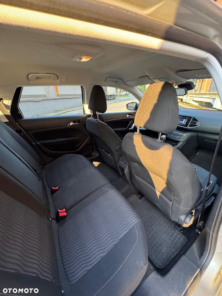 Peugeot 308 - 5