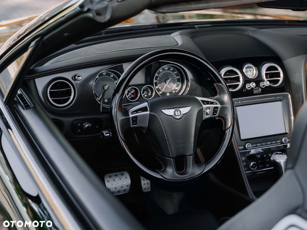 Bentley Continental GT W12 - 10