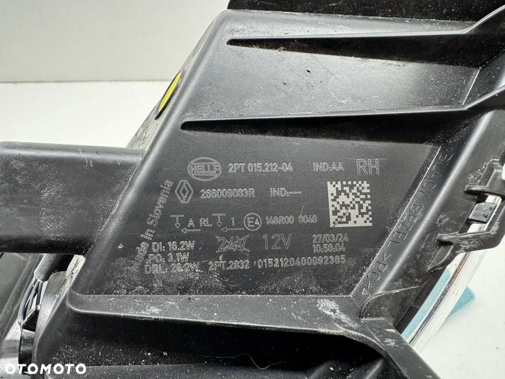 Przednia prawa lampa  Renault megane e tech led drl 260103279r - 8