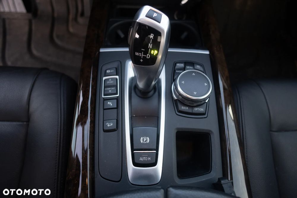 BMW X5 xDrive35i Sport-Aut - 14