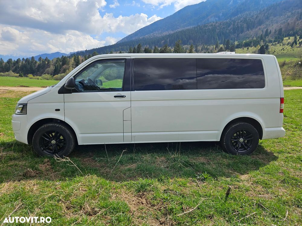 Volkswagen Caravelle - 7