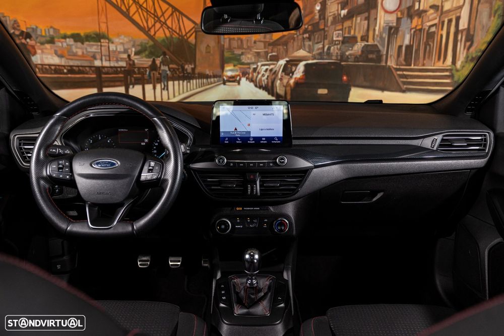 Ford Focus SW 1.5 TDCi EcoBlue ST-Line - 10