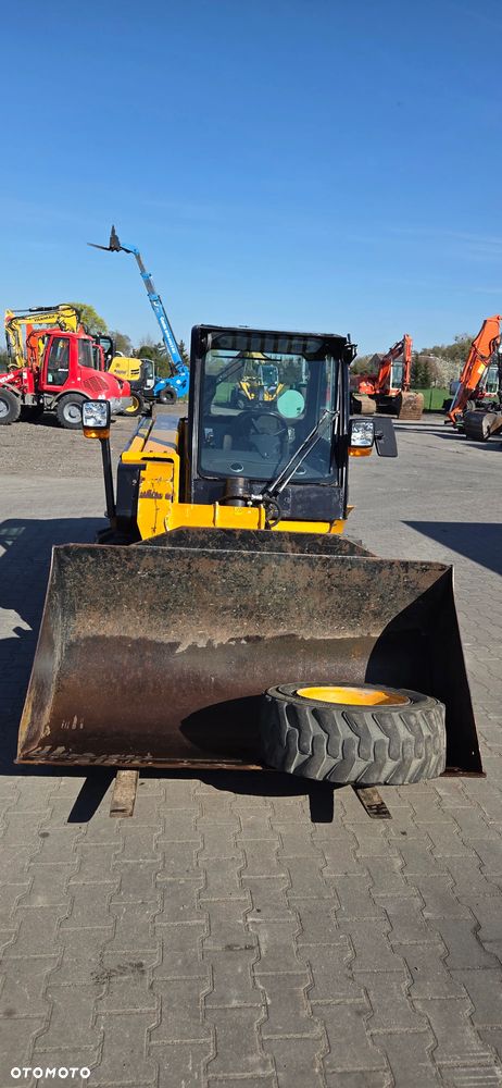 JCB <<JCB 520-40, 2010 rok, łyżka+widły,przedłużki do wideł, zapasowe koło, sprowadzona!>> - 3