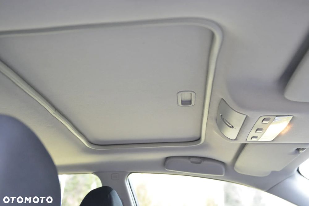 Nissan Primera 1.8 acenta - 25