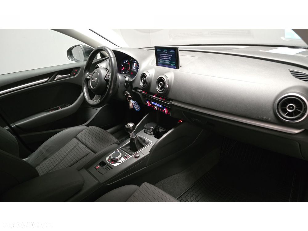 Audi A3 Sportback - 29