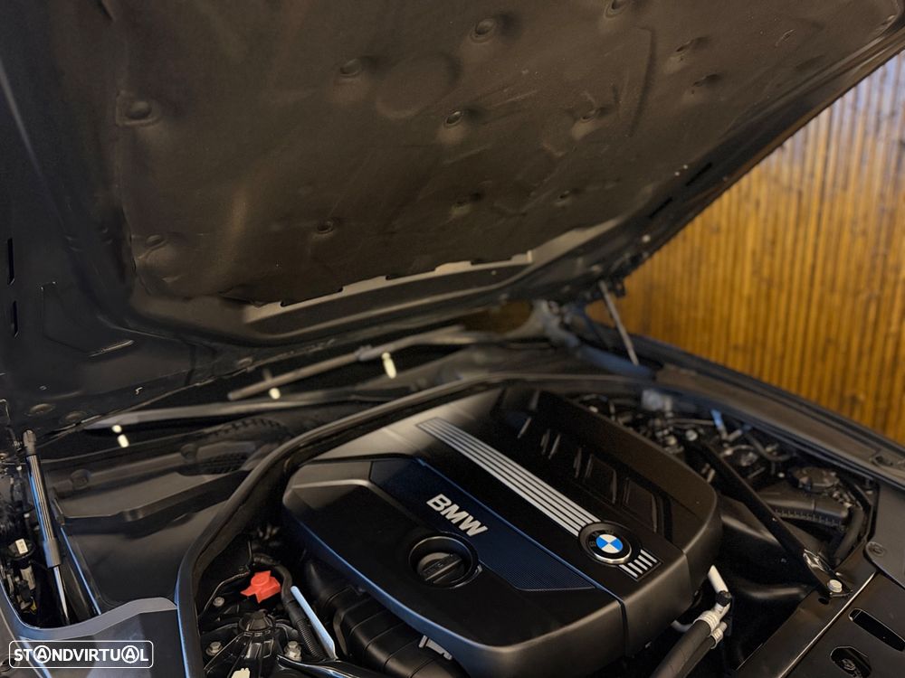 BMW 520 d Aut. Special Edition - 31