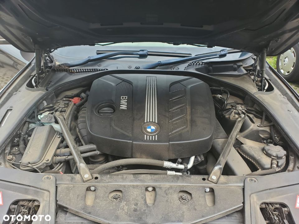 Skrzynia biegów AUTOMAT  8hp-45 lu 7616518 F11 220 tyś km - 3