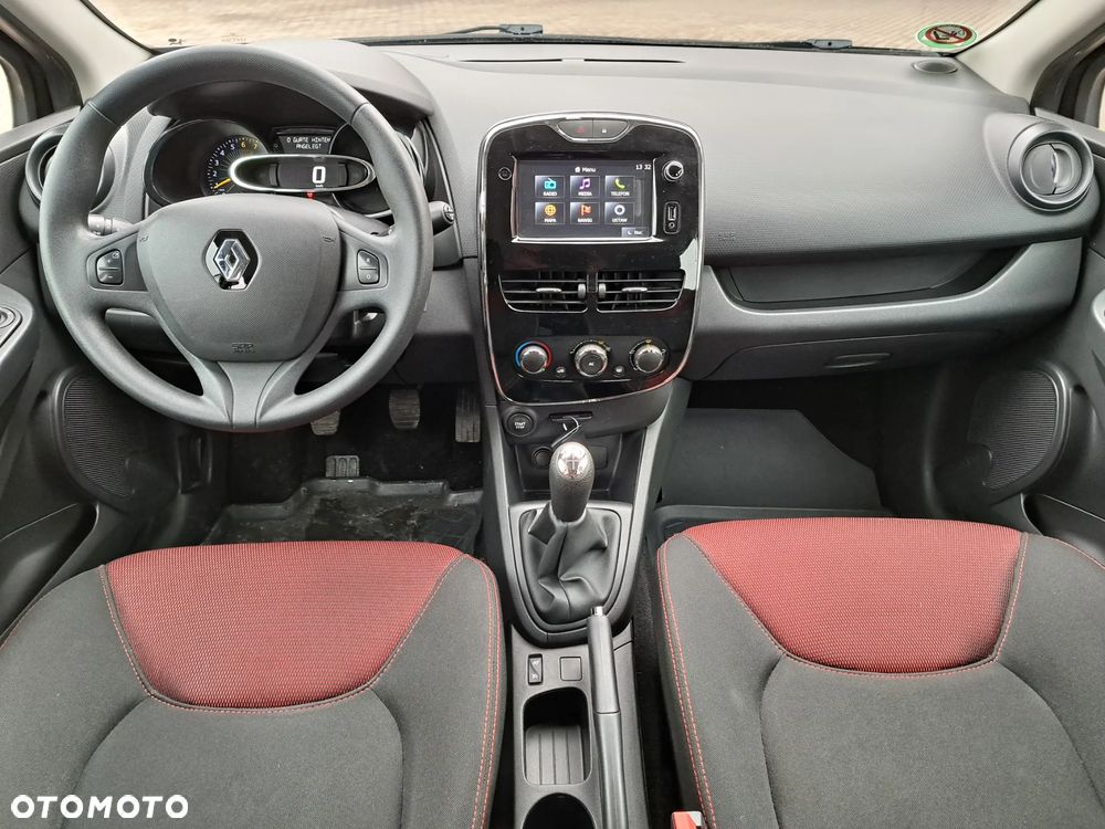 Renault Clio - 20
