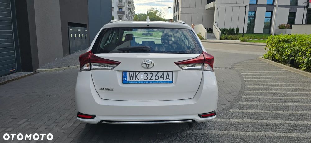 Toyota Auris 1.4 D-4D Life - 8