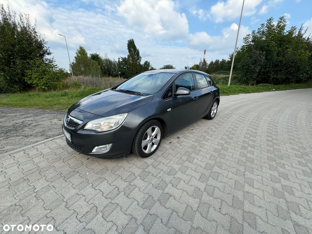Opel Astra IV 1.6 Enjoy - 1