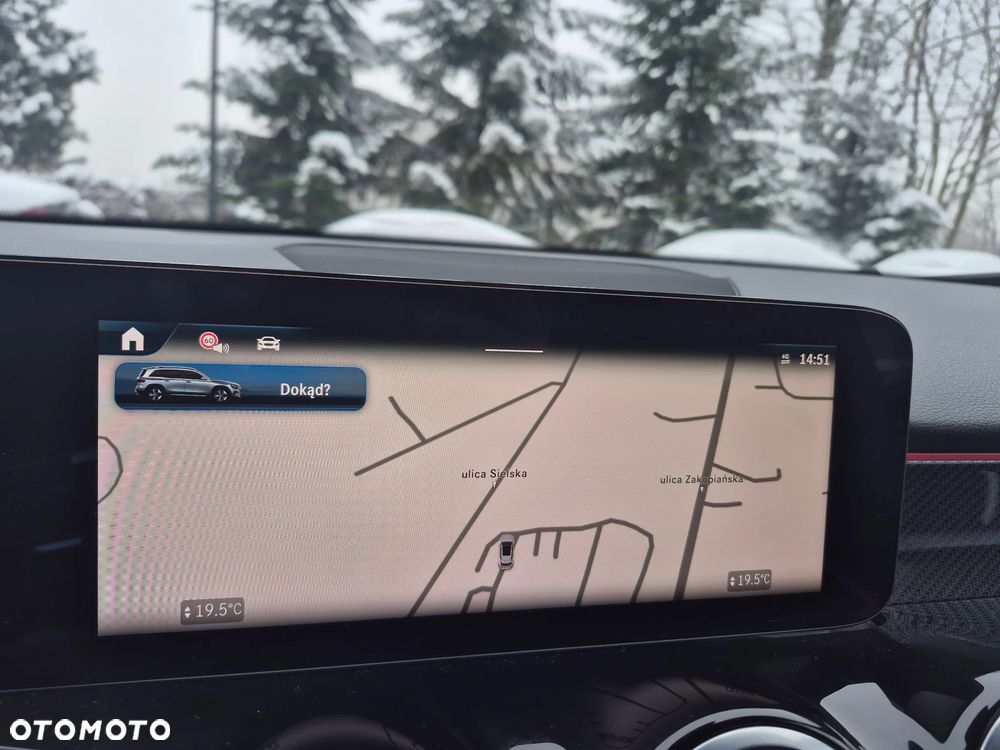 Mercedes-Benz GLB 200 AMG Line 7G-DCT - 23