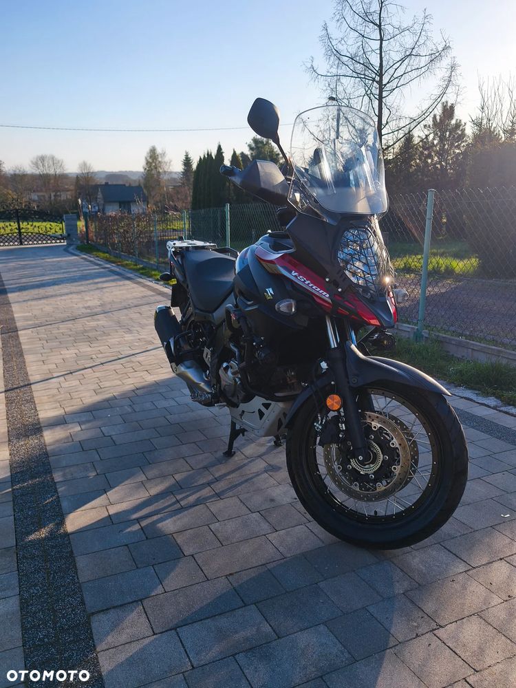 Suzuki V-STROM - 2