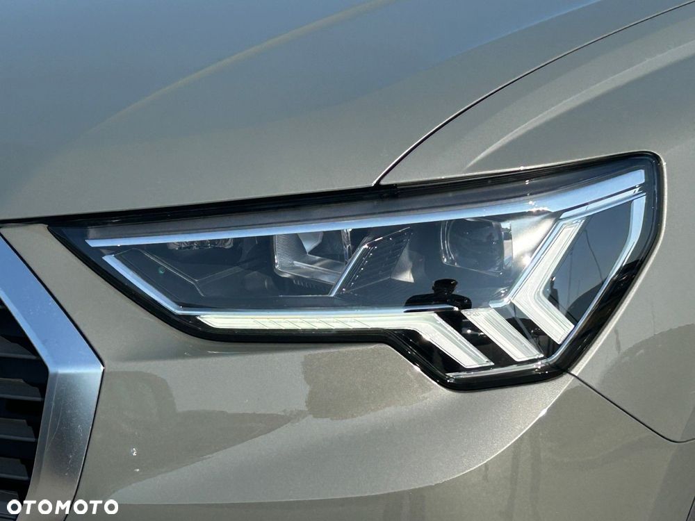 Audi Q3 35 TFSI S tronic - 35