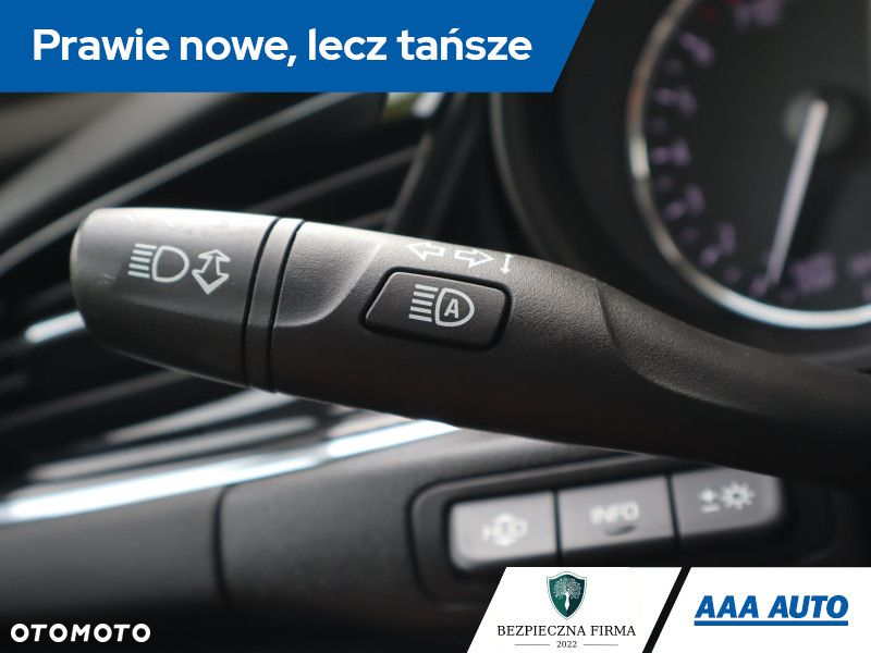 Opel Insignia - 23