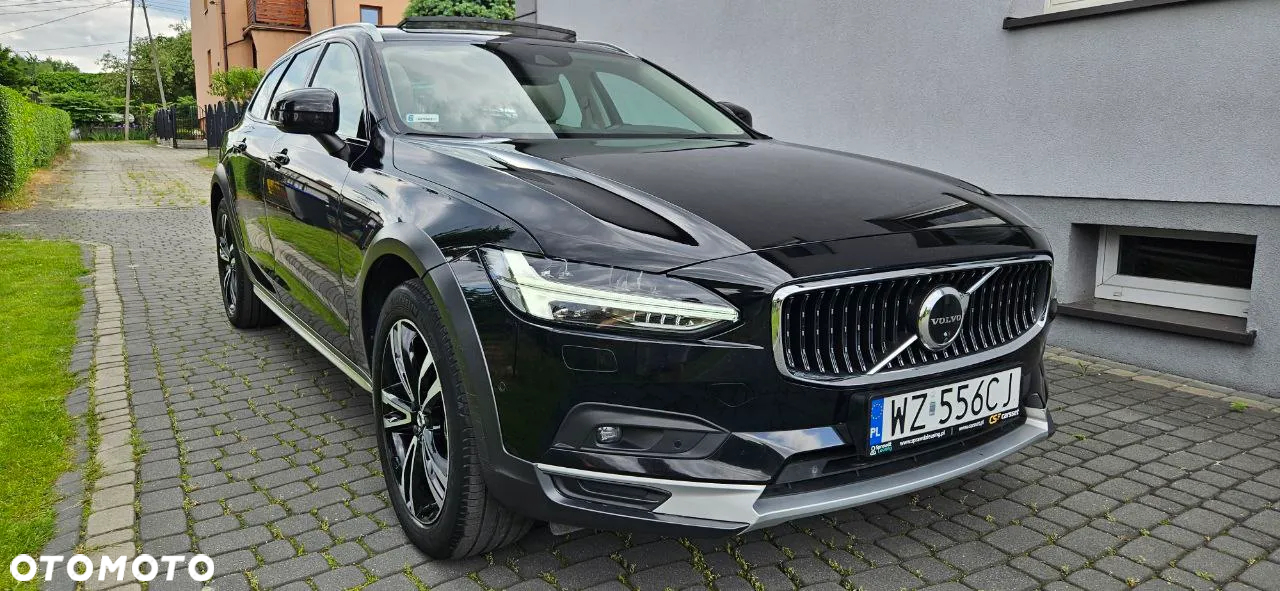 Volvo V90 Cross Country D5 AWD Pro - 5