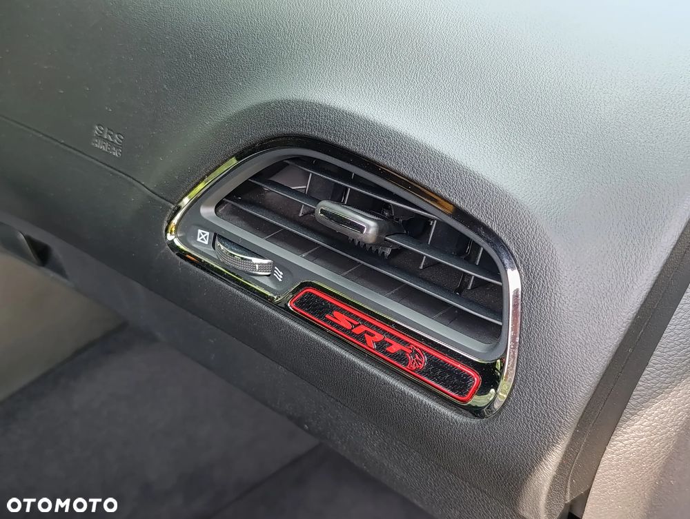 Dodge Challenger 6.2 Hellcat Widebody - 27