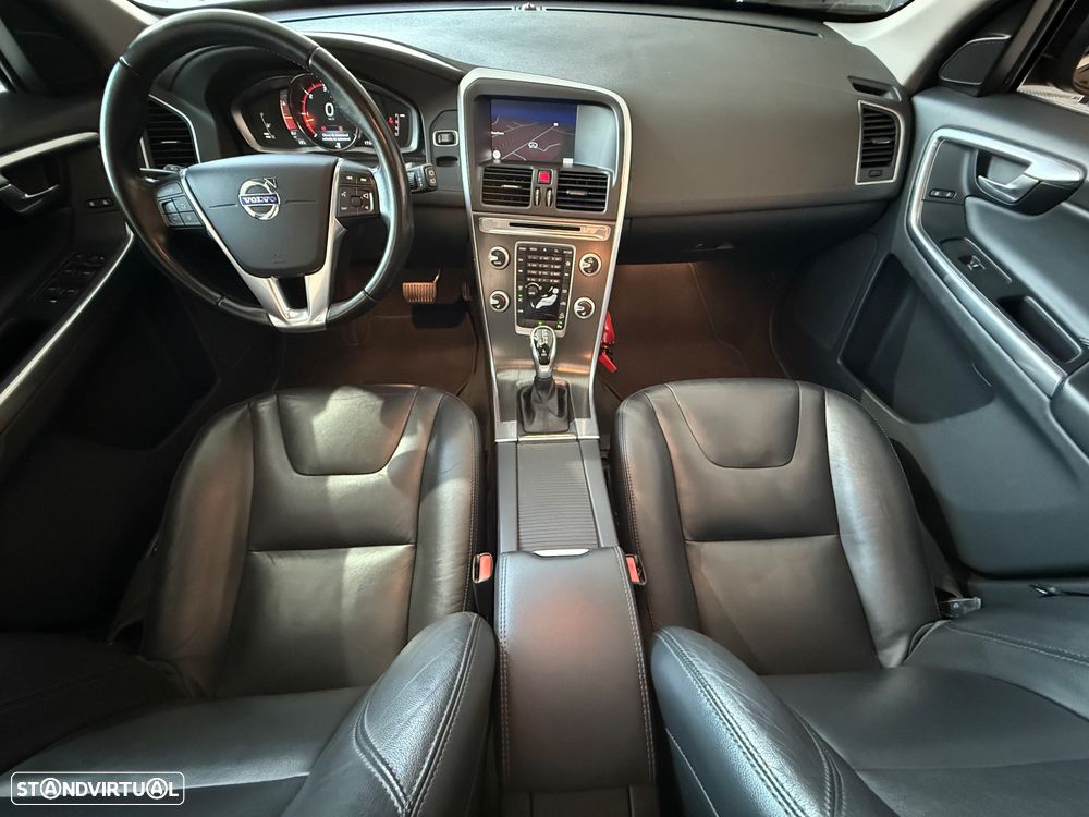 Volvo XC 60 2.4 D4 Summum AWD Geartronic - 20