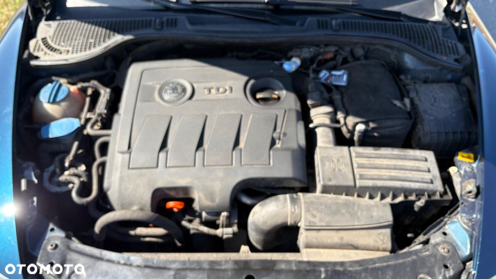 Skoda Octavia 1.6 TDI Ambiente - 10