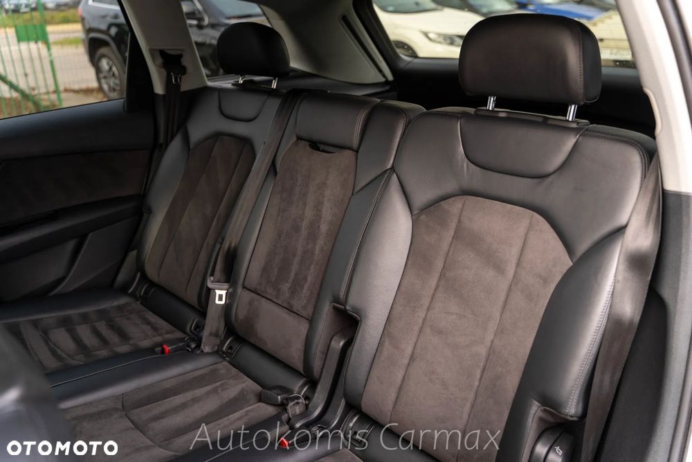 Audi Q7 3.0 TDI ultra Quattro Tiptronic - 22