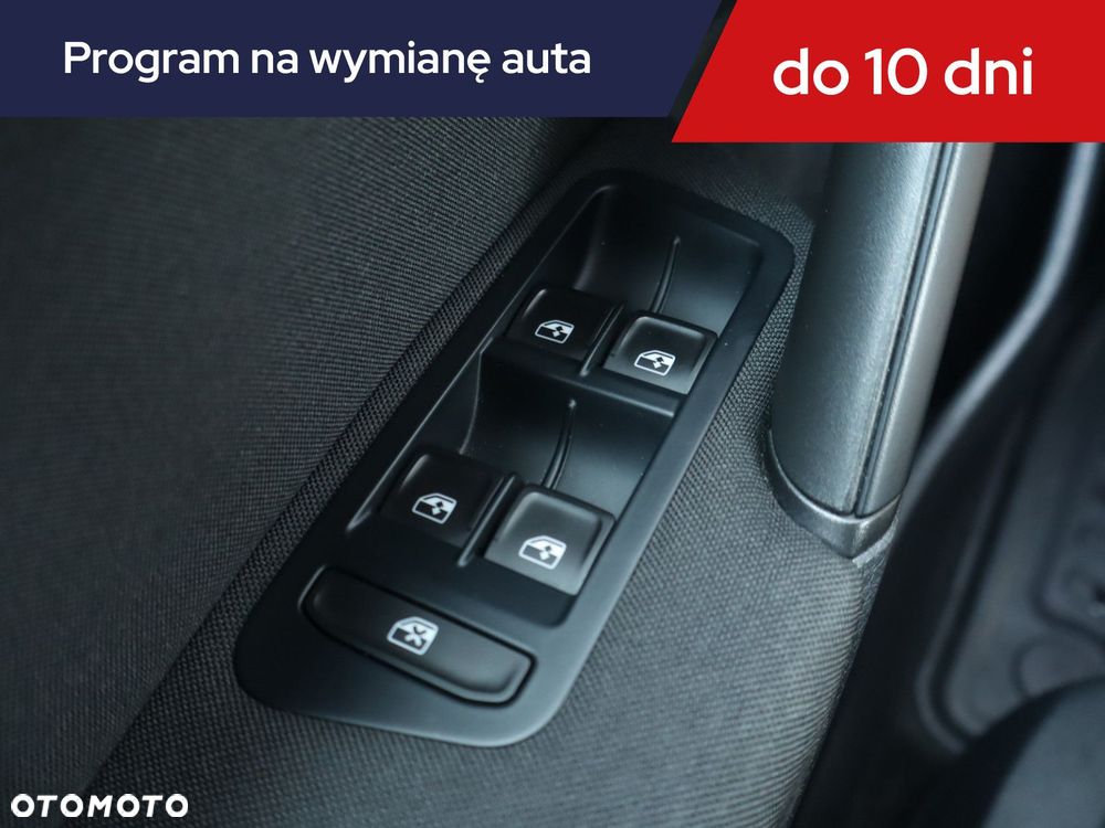 Volkswagen Golf - 18