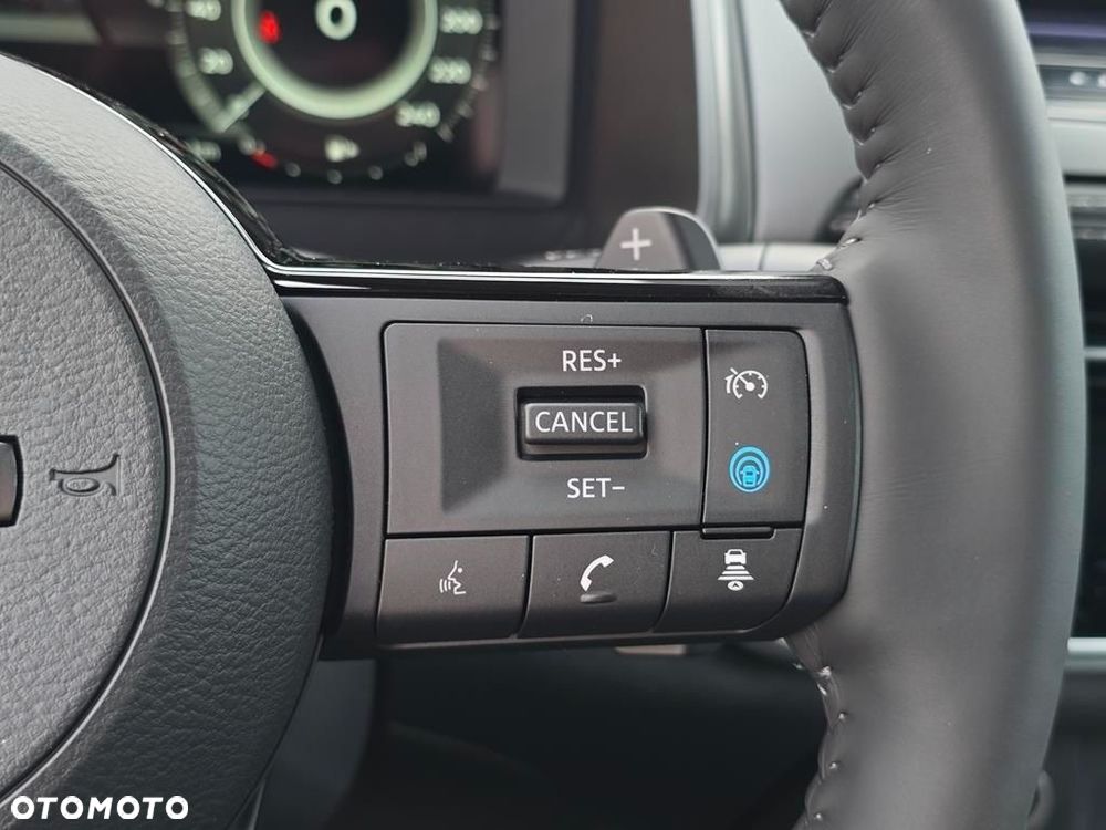 Nissan Qashqai 1.3 DIG-T MHEV N-Connecta Xtronic - 16