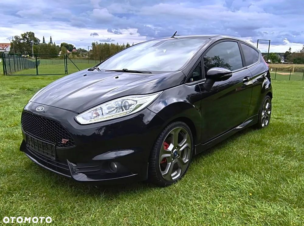 Ford Fiesta ST - 1