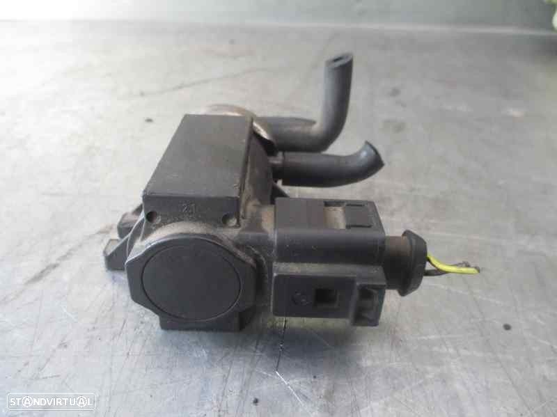 ELECTROVALVULA VÁCUO VOLKSWAGEN TRANSPORTER V FURGÃO 2005 -1J0906627C - 3