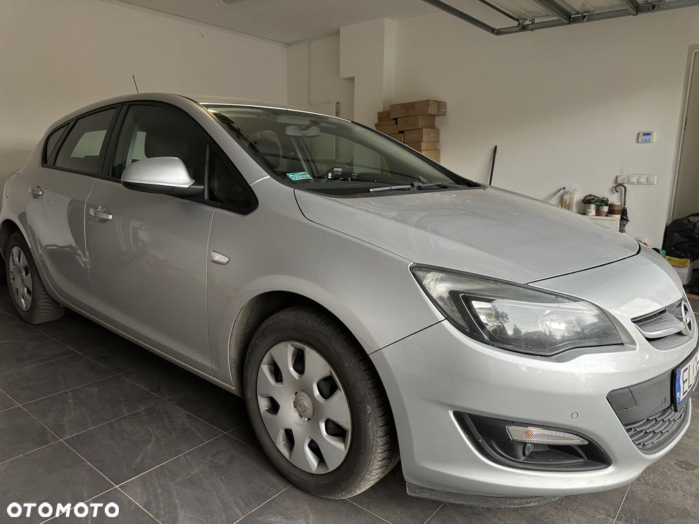 Opel Astra 1.4 T Enjoy EU6 - 3