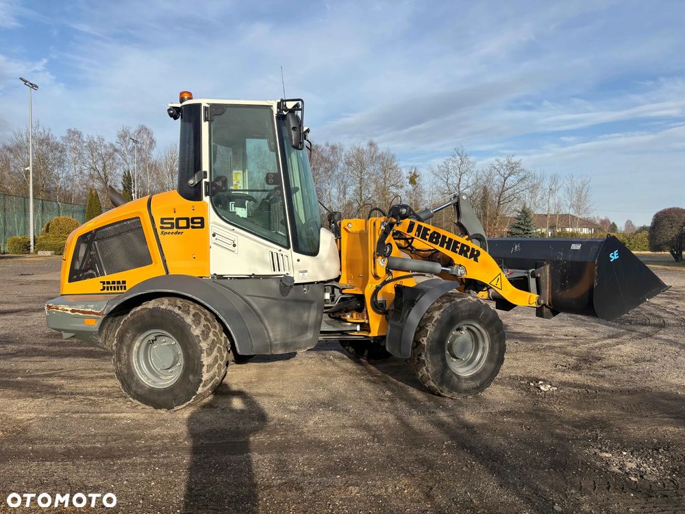 Liebherr L509 Stereo