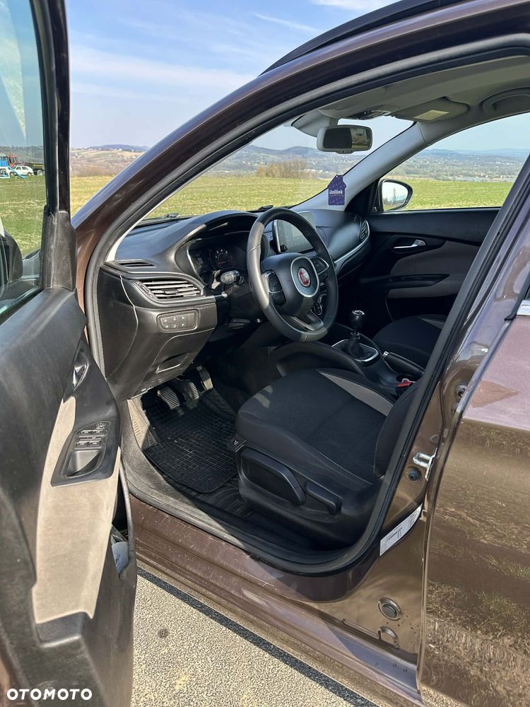 Fiat Tipo 1.4 T-Jet Lounge - 10