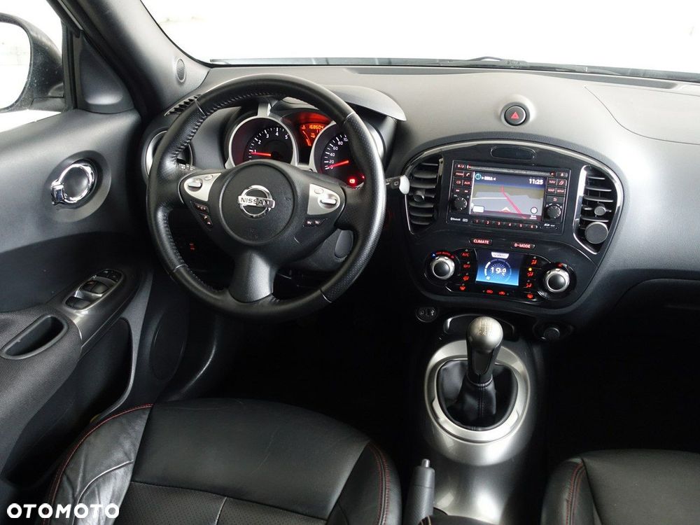 Nissan Juke 1.6 Start/Stop Tekna - 26