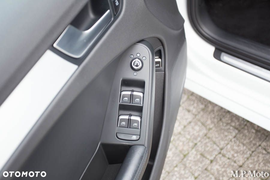 Audi A4 Limousine - 40