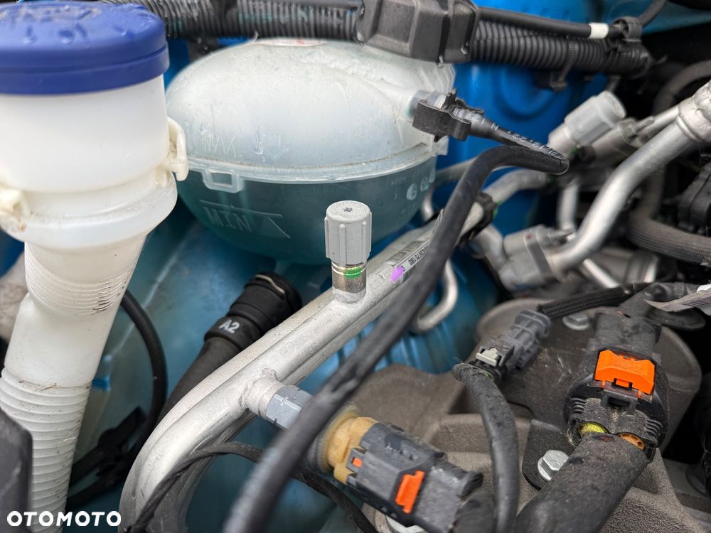 Peugeot 208 Elektromotor 136 GT+ - 11