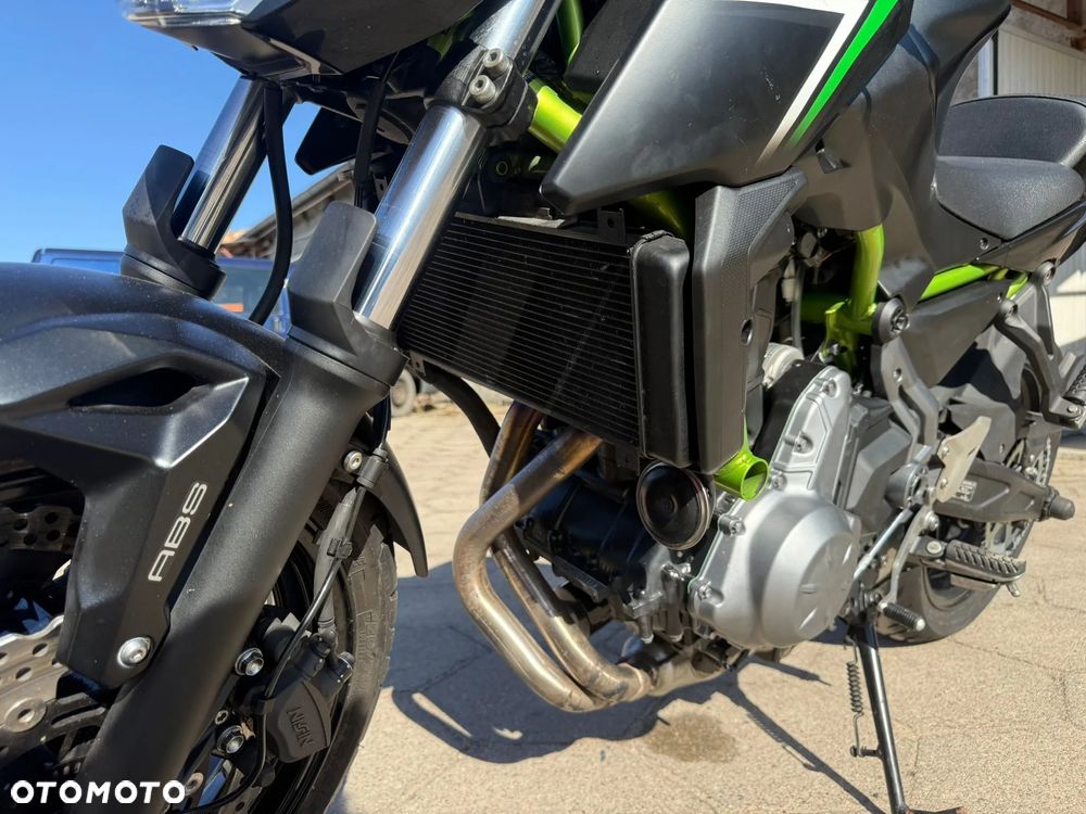 Kawasaki Z 650 - 28