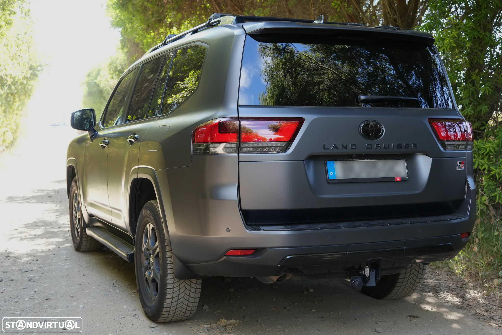 Toyota Land Cruiser - 8