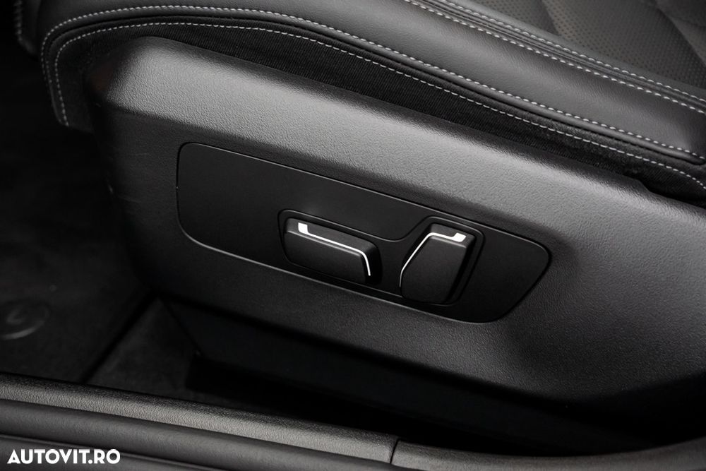 BMW Seria 5 550e xDrive Aut. - 14