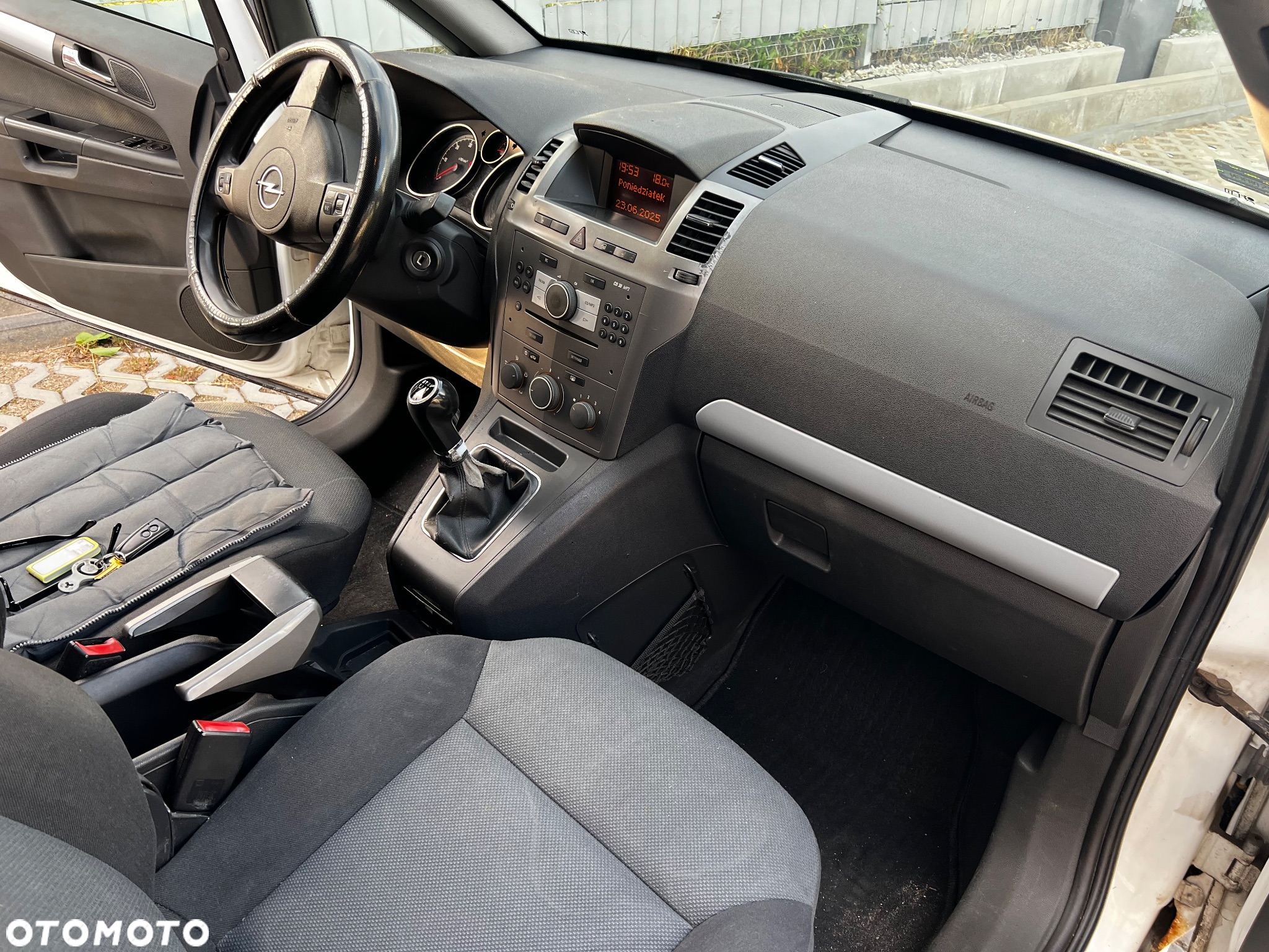 Opel Zafira 1.9 CDTI - 3