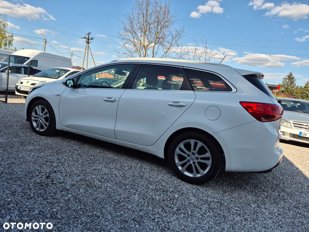 Kia Ceed 1.6 CRDi 128 Platinum Edition - 7