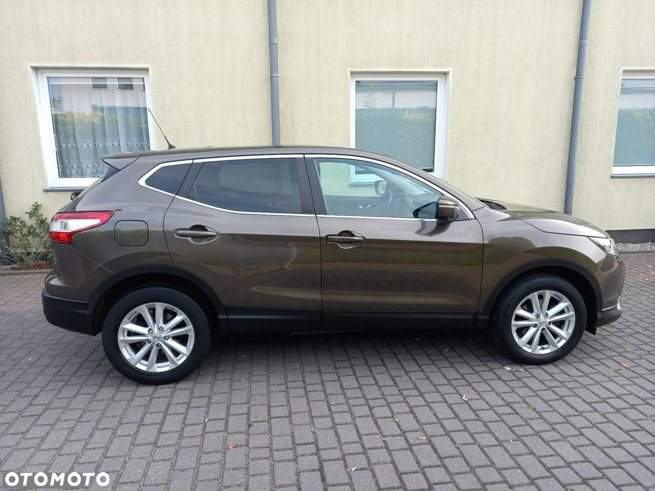 Nissan Qashqai - 12