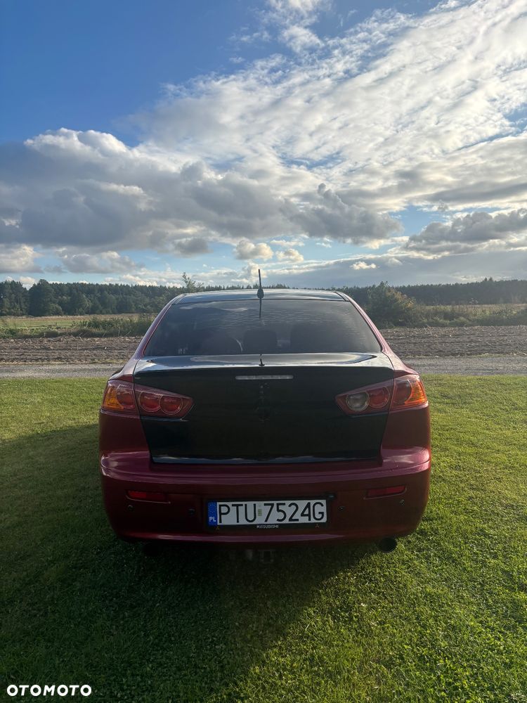 Mitsubishi Lancer 2.0 DID Intense - 11