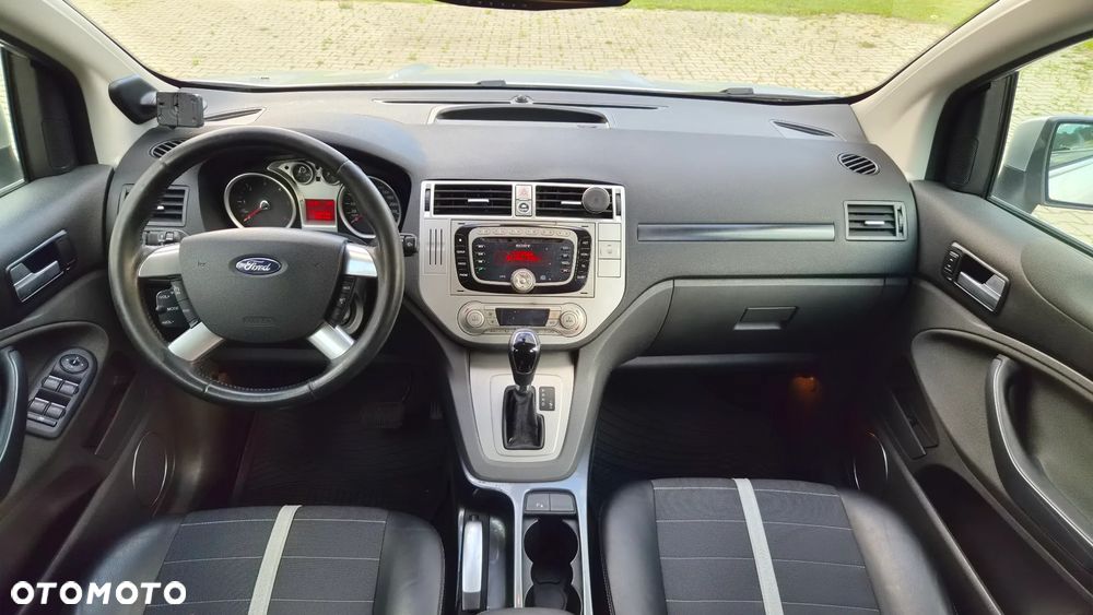 Ford Kuga 2.0 TDCi 4x4 Titanium - 9