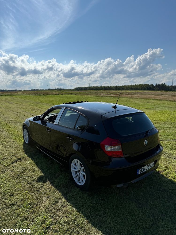 BMW Seria 1 116i - 12