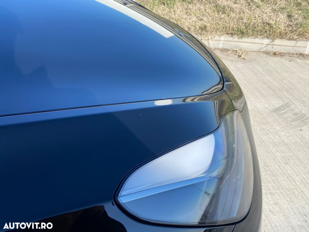 Tesla Model Y RWD Long Range - 7