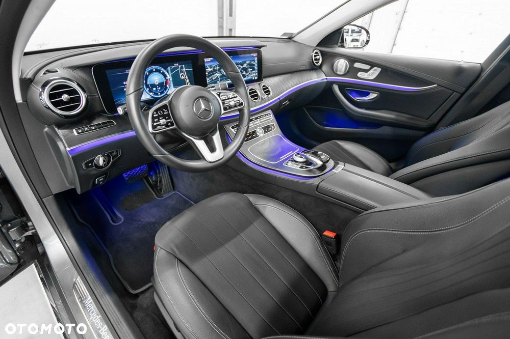 Mercedes-Benz Klasa E - 19