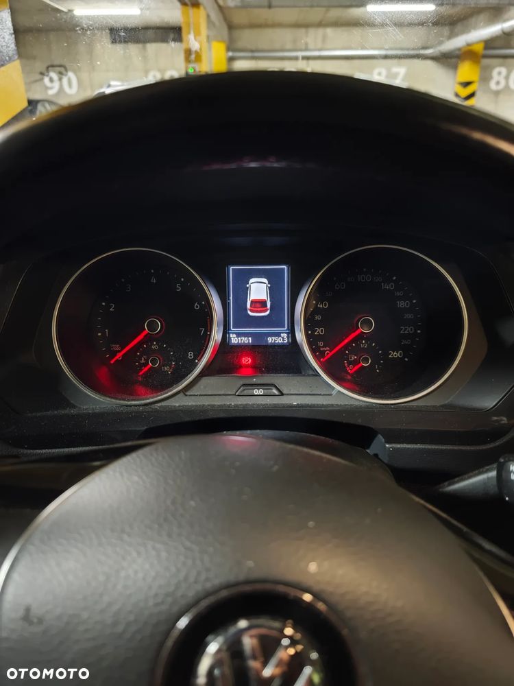 Volkswagen Tiguan 2018 photo 2