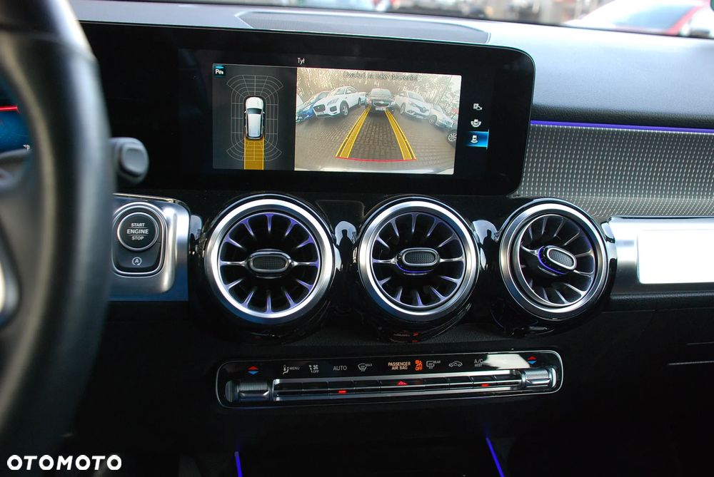 Mercedes-Benz GLB 200 d 8G-DCT Progressive - 21