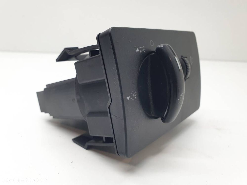 PRZEŁACZNIK WŁĄCZNIK ŚWIATEŁ FORD C-MAX MK1 EU 3M5T13A024EB - 2