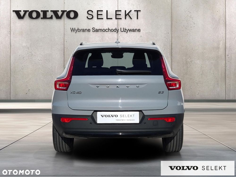 Volvo XC 40 B3 Plus Dark - 5