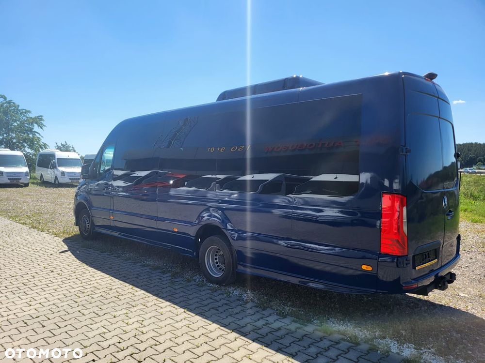 Mercedes-Benz Sprinter 516 CDI 24 miejsca siedzące + 4 stojące - 3
